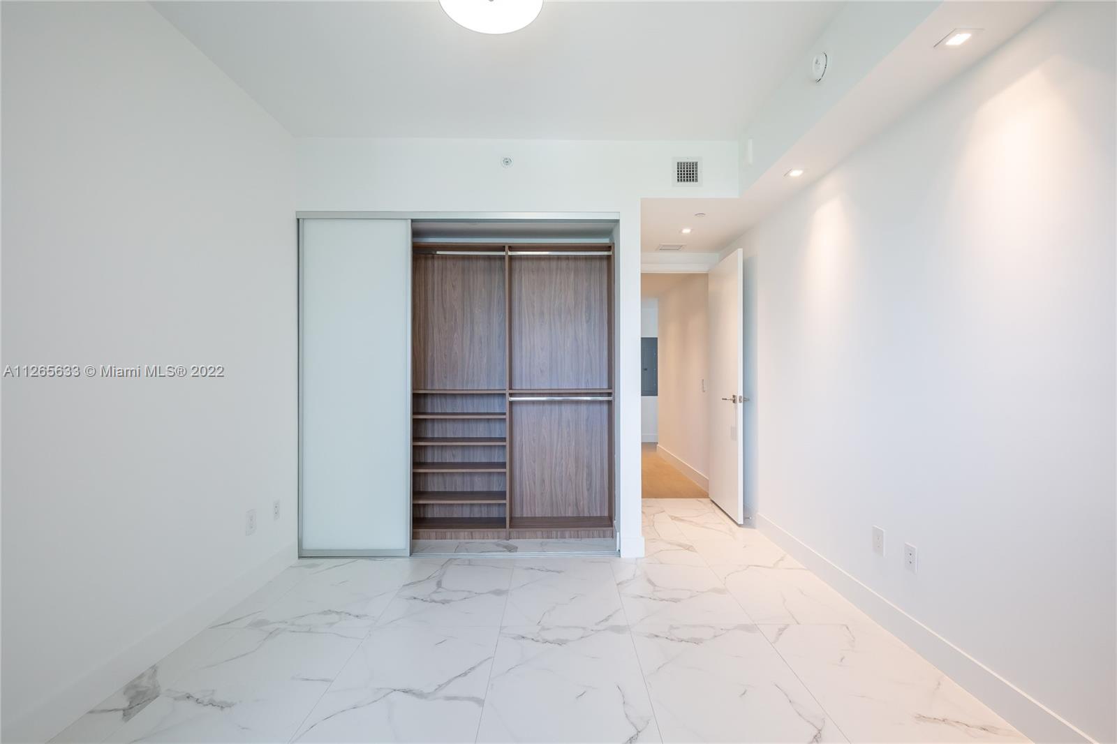 ONE PARAISO CONDO - Residential Lease