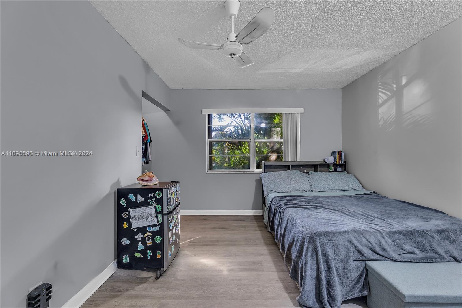 APPLE CREEK - Residential