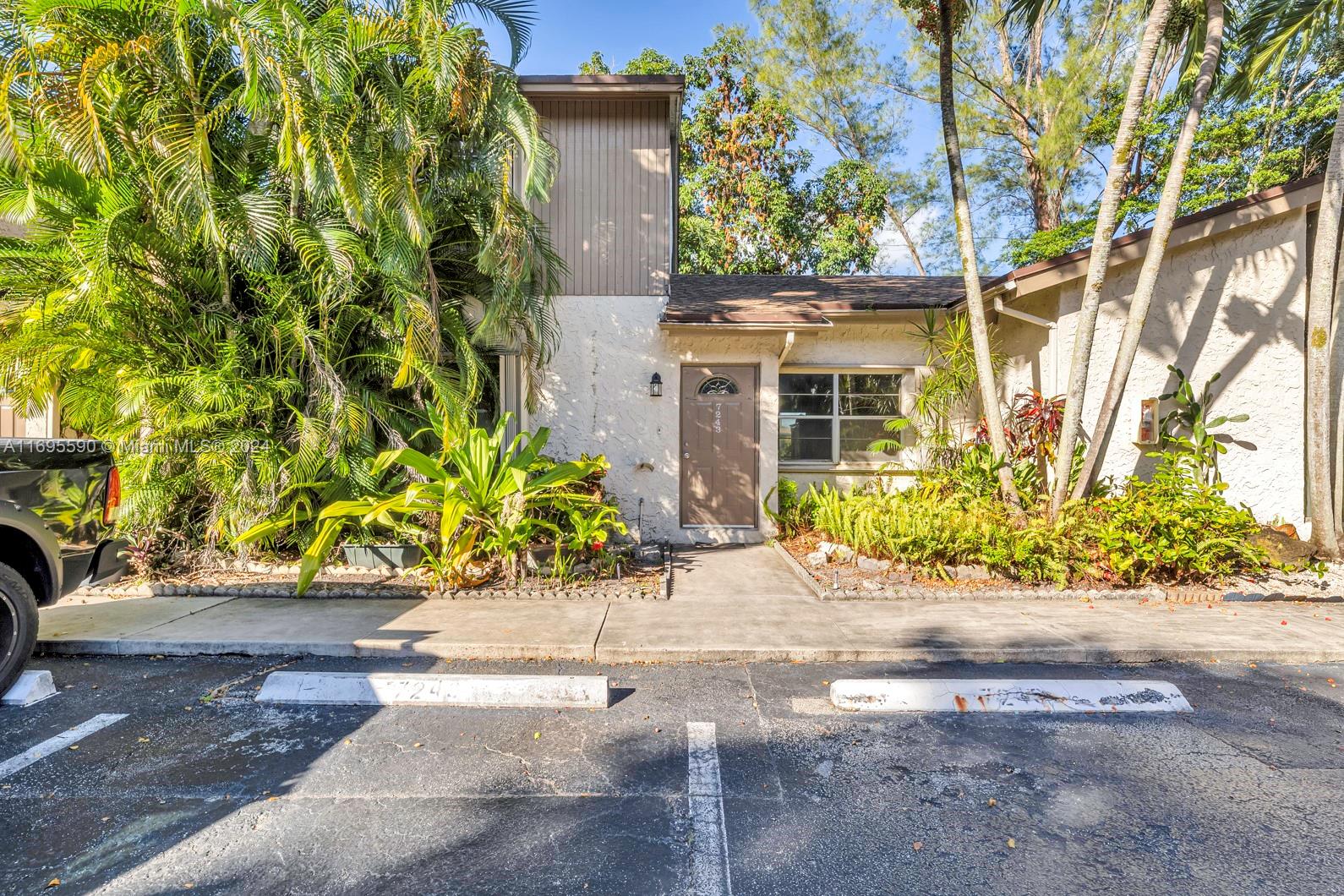 Property for Sale at 7243 W Sunrise Blvd 7243K, Plantation, Miami-Dade County, Florida - Bedrooms: 3 
Bathrooms: 2  - $250,000
