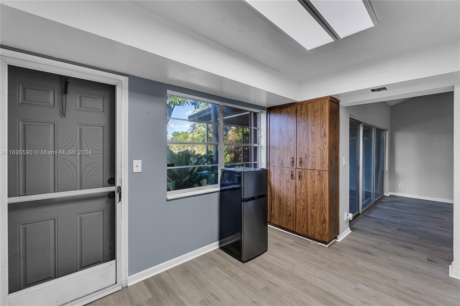7243 W Sunrise Blvd 7243K