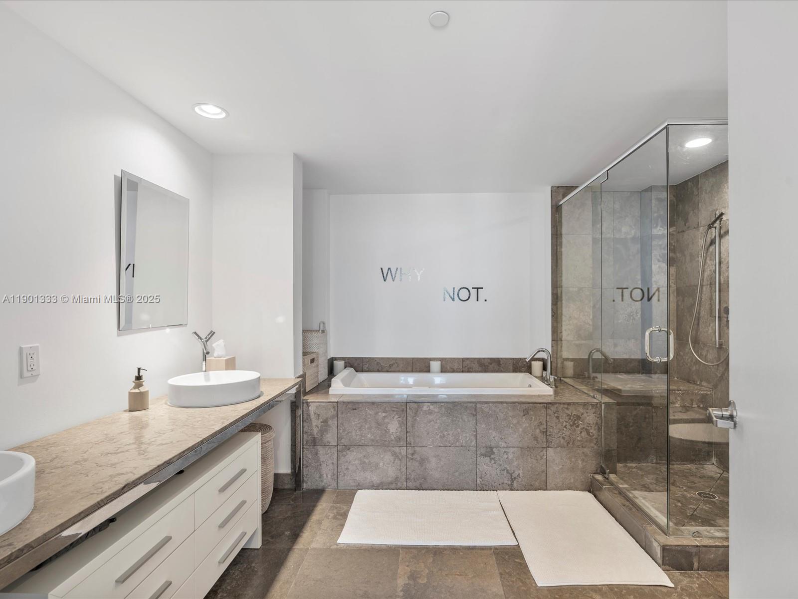 ICONBRICKELL CONDO NO 1 - Residential