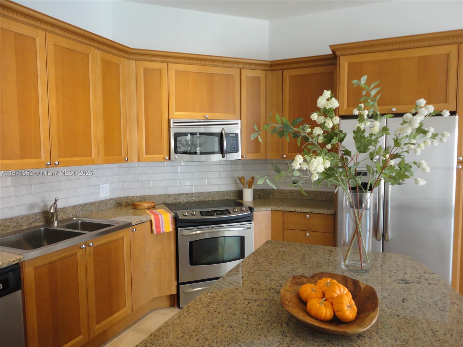 Experience the perfect blend of elegance, convenience and comfort in this stunning 1 bed/1.5 baths condo, ideally located in the heart of Coral Gables. Features include: immaculate interiors, with gleaming marble floors in the living areas, light oak vinyl floors in the bedroom, soaring ceilings, and freshly painted. This unit offers ultimate privacy, with no neighbors upstairs and close proximity to the elevator. 1 assigned parking space and valet. Open kitchen with granite countertops and new stainless steel appliances. Fine dining, entertainment and shopping just steps away. Secured building. This centrally located gem offers refined urban lifestyle in one of Miami's most desirable neighborhoods.