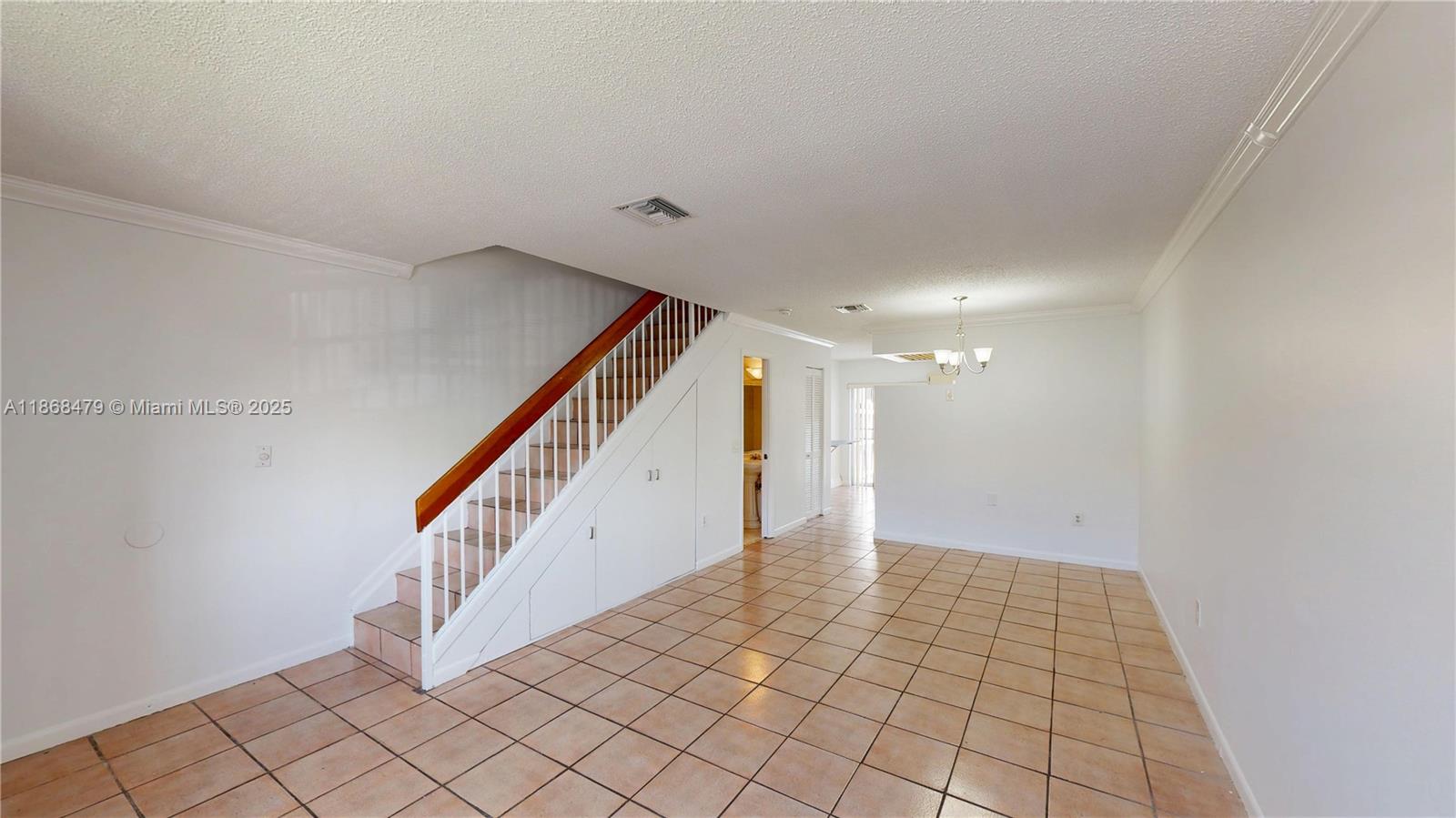 Charming 2-bedroom, 2.5-bath townhouse in Terra Lake with a private backyard—perfect for relaxing or entertaining. Both bedrooms feature their own full bathrooms upstairs, with a convenient guest half-bath downstairs. Ideally located near top schools, restaurants, shopping centers, and parks, this home offers comfort and convenience in a great community.