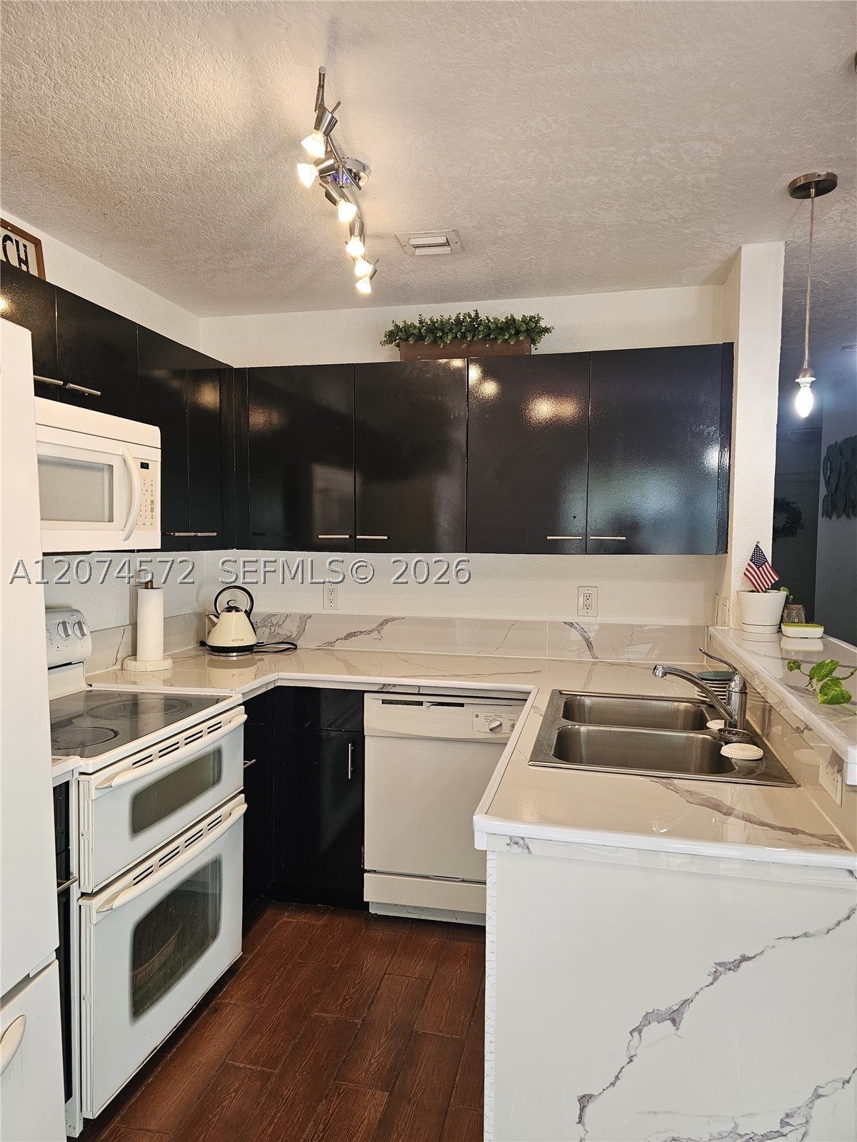 126 Hidden Ct Rd 27-D