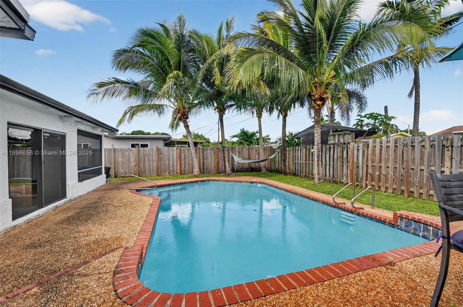 SUNRISE GOLF VILLAGE SEC - Residential
