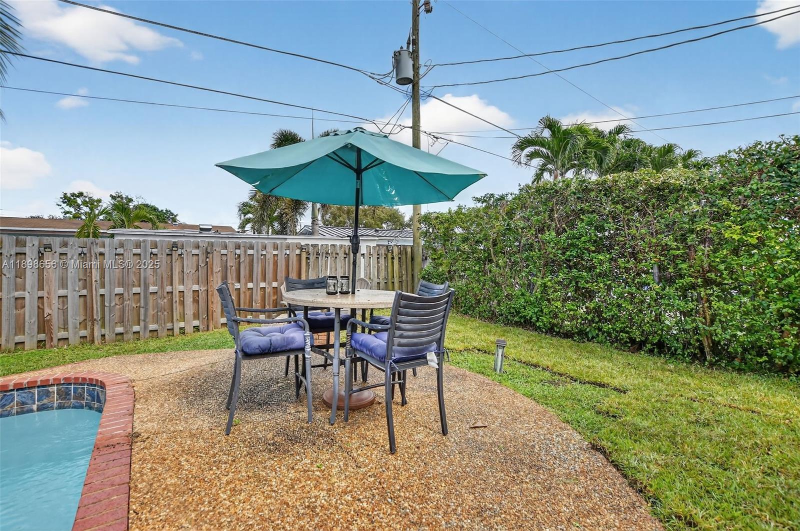 SUNRISE GOLF VILLAGE SEC - Residential