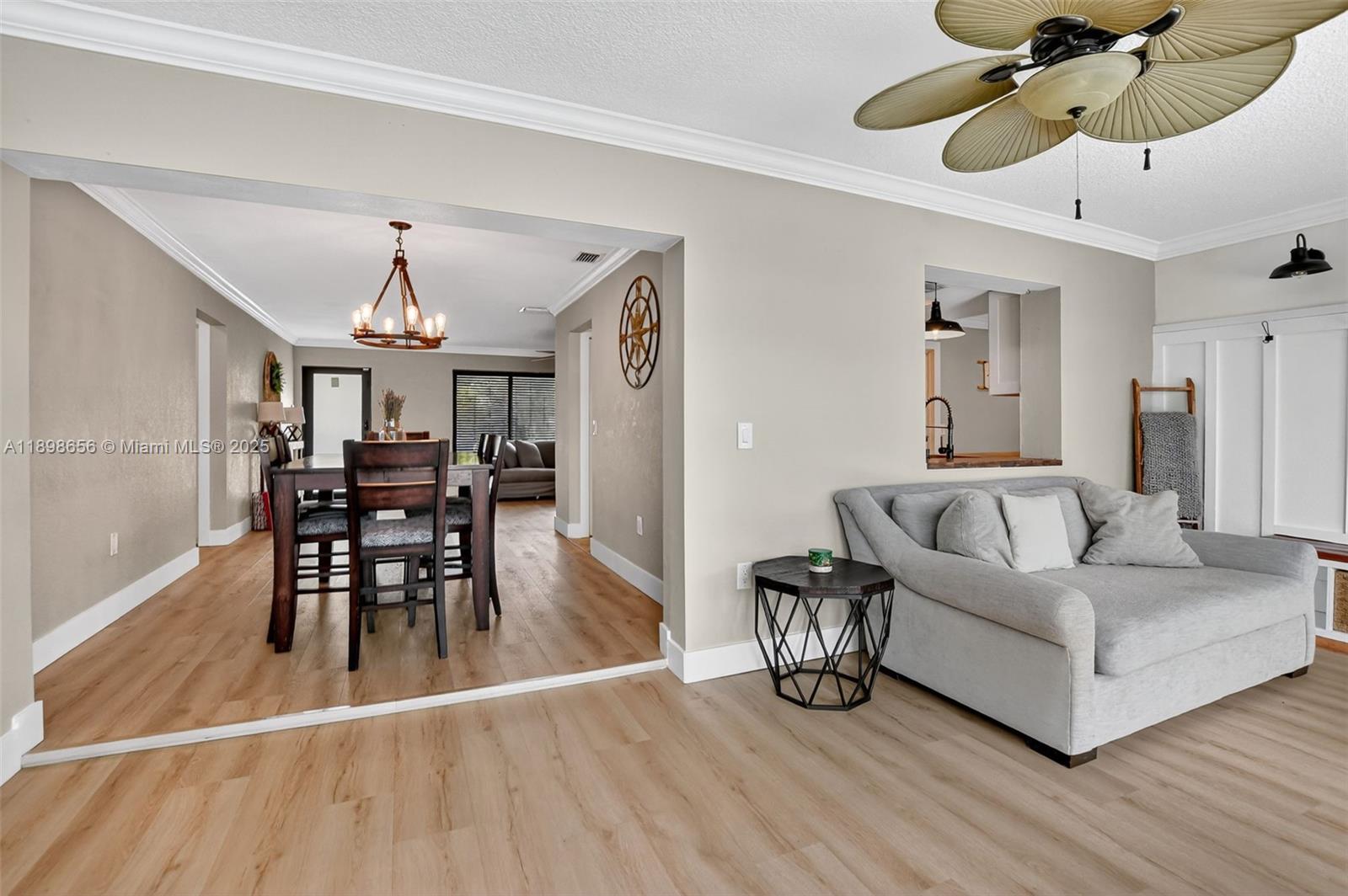 SUNRISE GOLF VILLAGE SEC - Residential