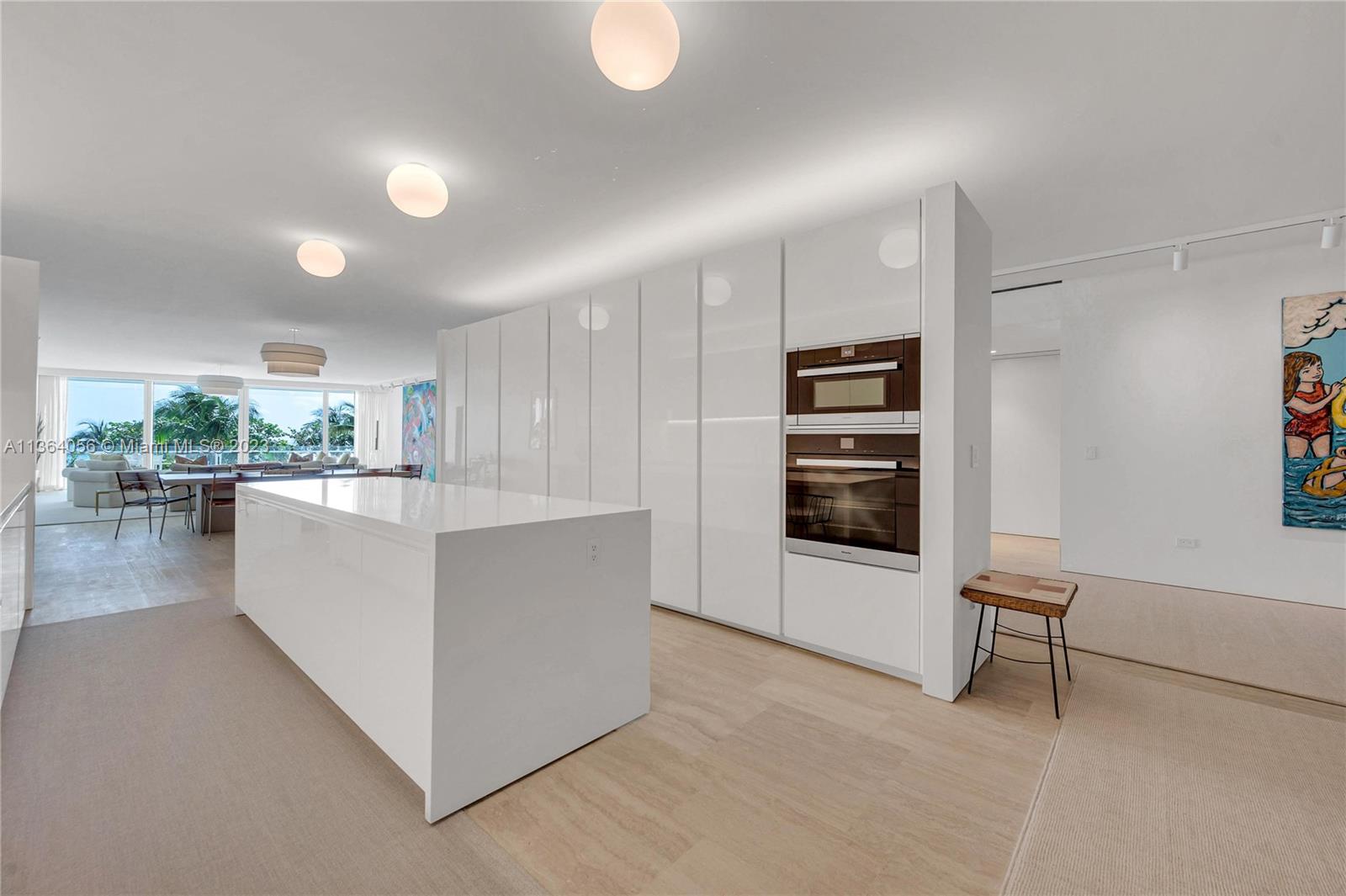 SURF CLUB CONDO - Residential