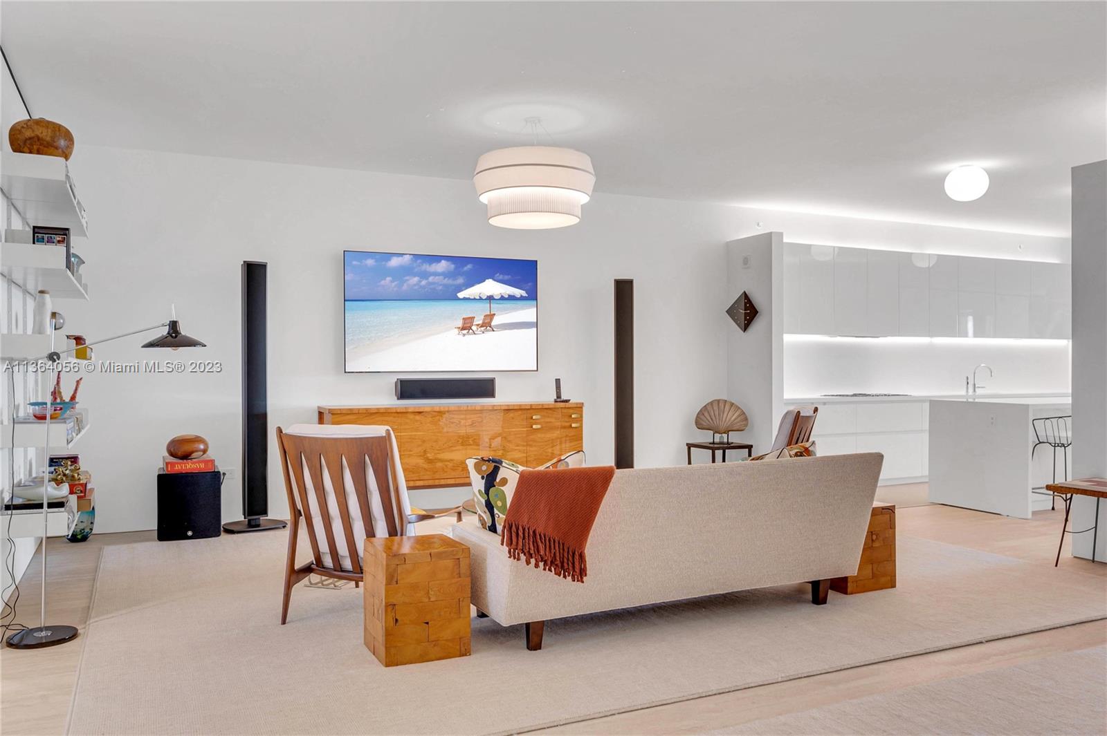SURF CLUB CONDO - Residential