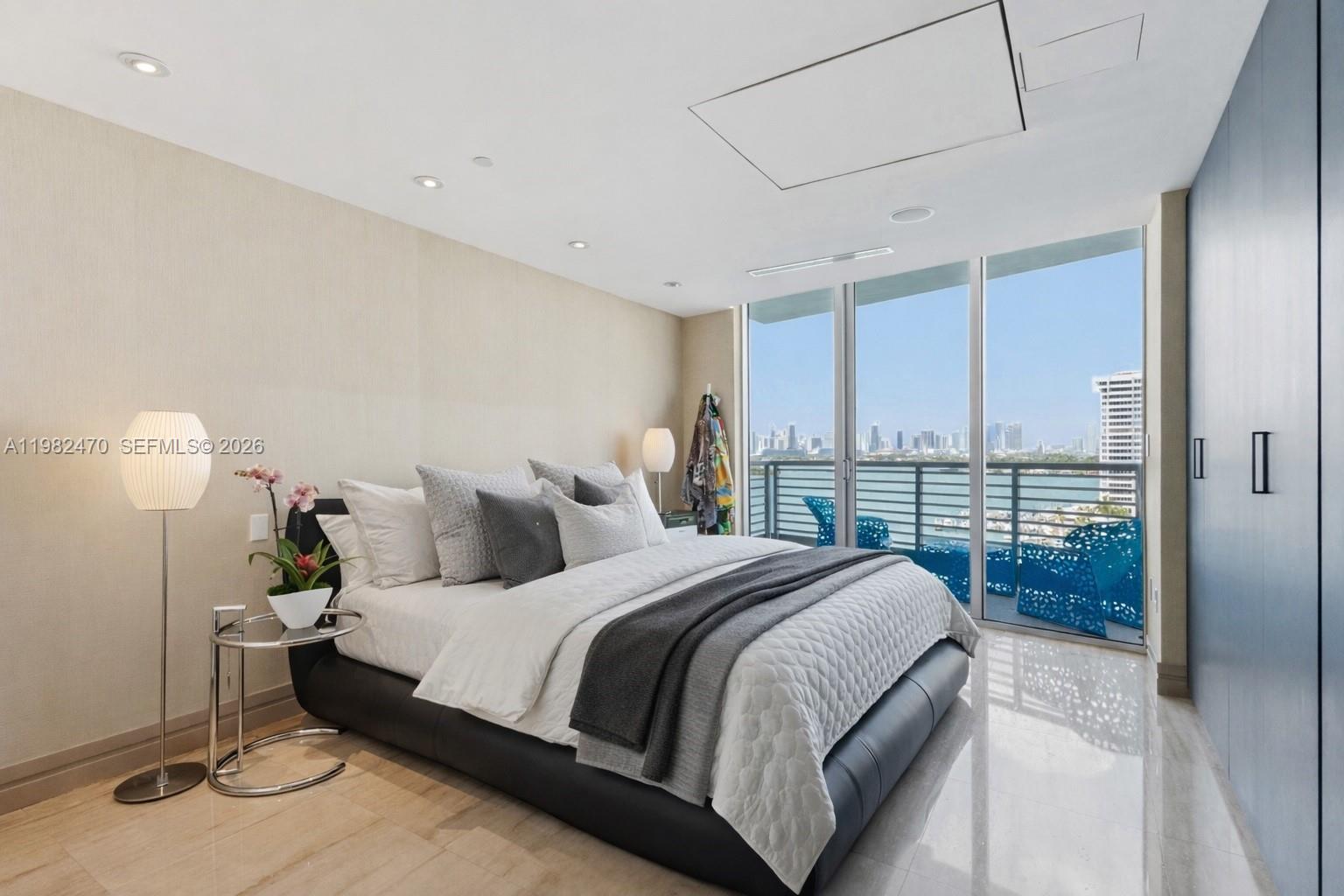 CAPRI SOUTH BEACH CONDO - Residential