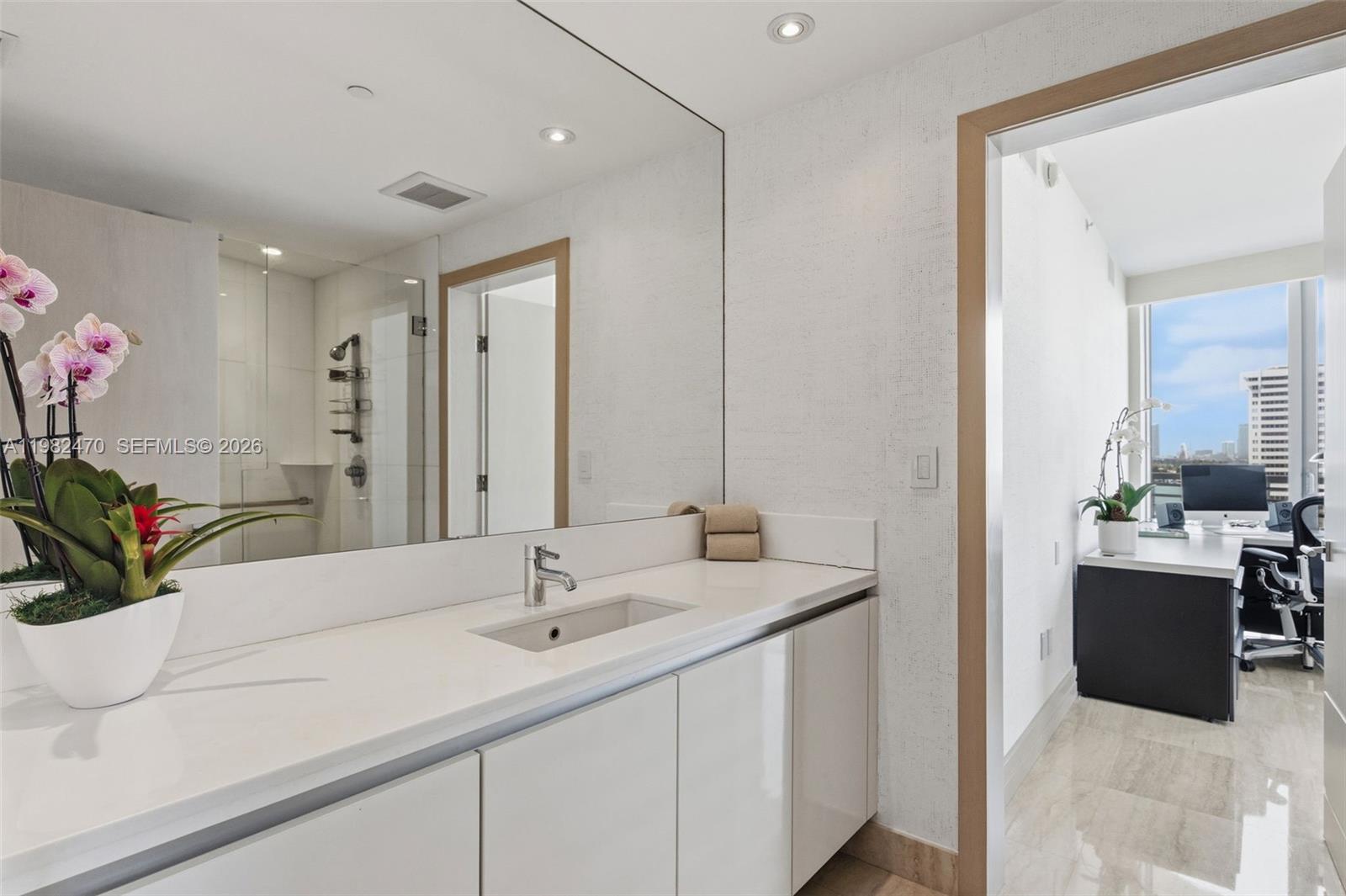 CAPRI SOUTH BEACH CONDO - Residential