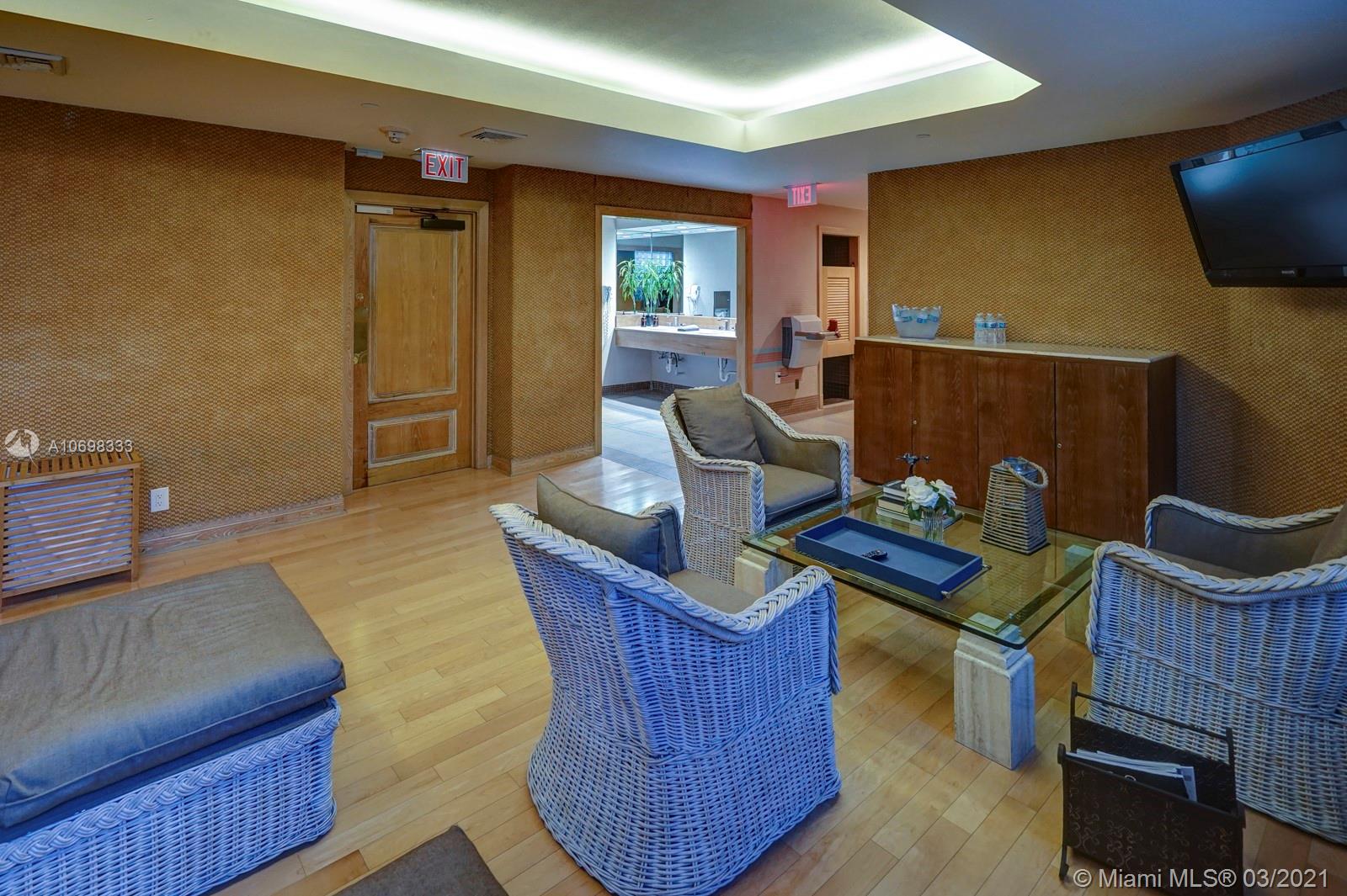 BAL HARBOUR TOWER CONDO - Residential