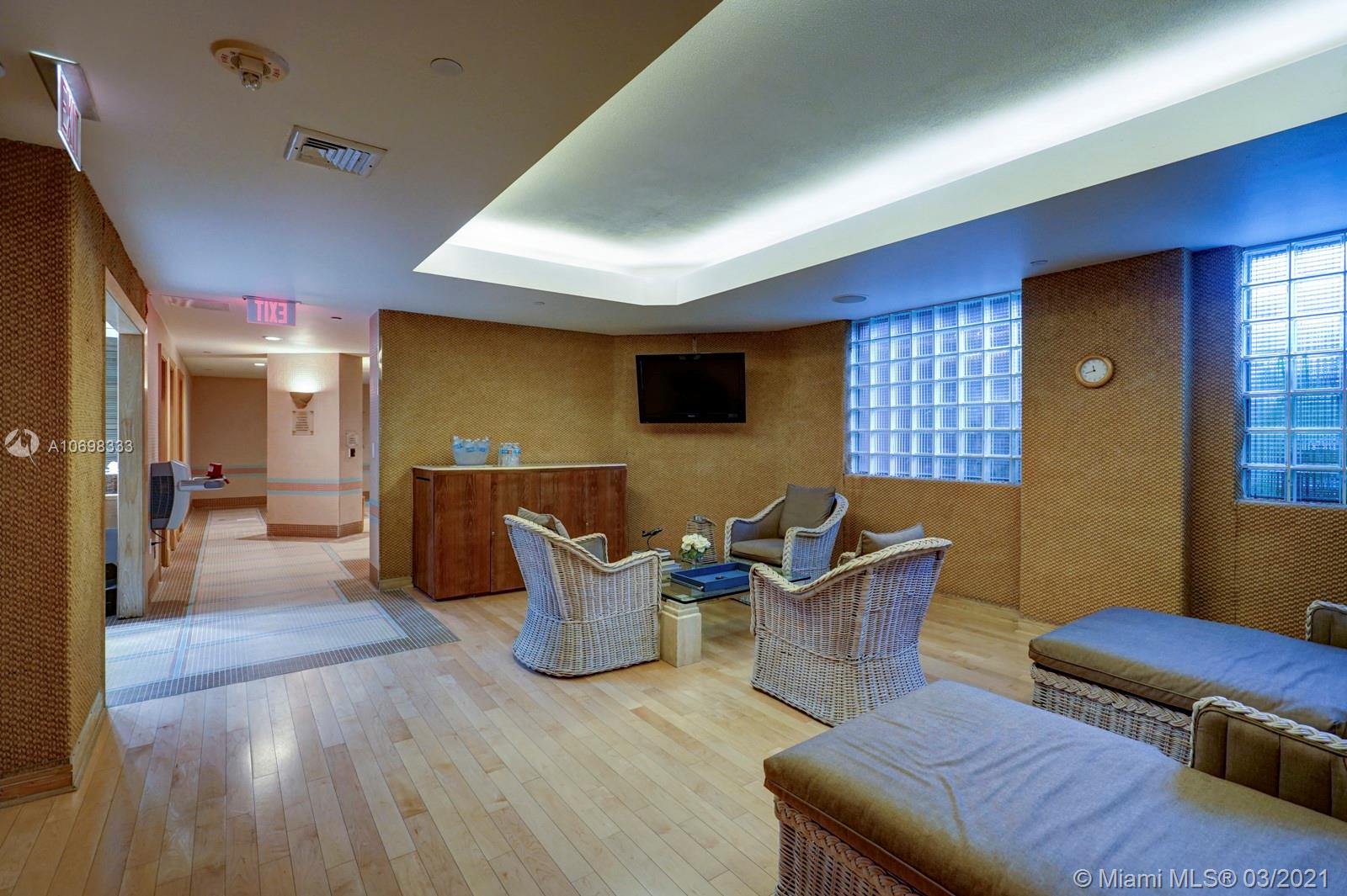 BAL HARBOUR TOWER CONDO - Residential