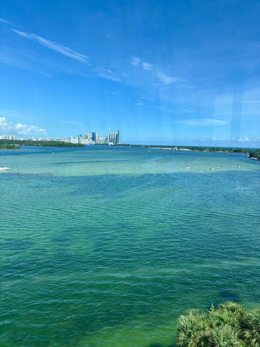 ISLAND POINTE CONDO - Residential Lease