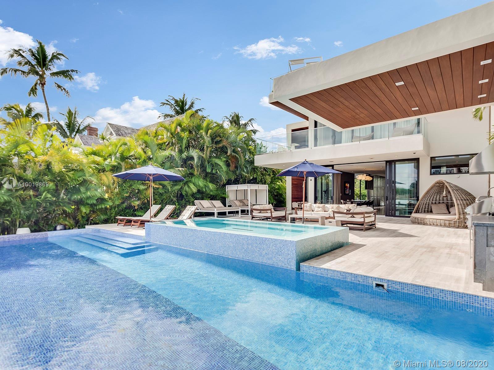 Di Lido Island - Residential