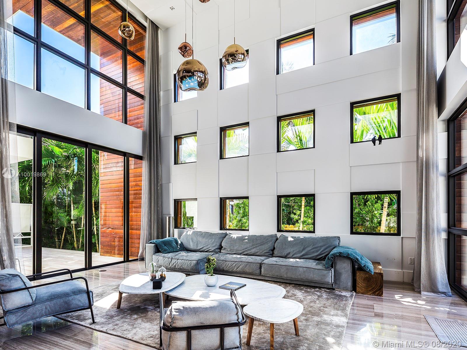 Di Lido Island - Residential