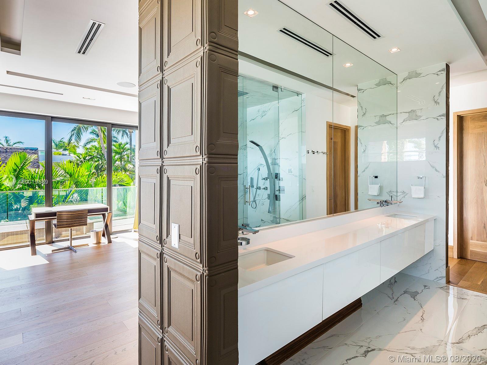 Di Lido Island - Residential