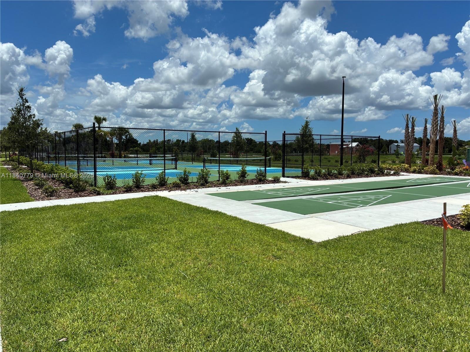 Palm Breeze of Punta Gorda - Land