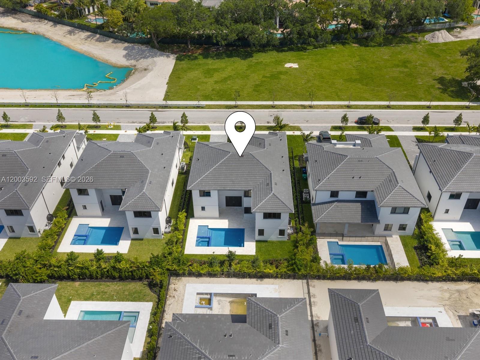PRESIDENTIAL - Residential Lease