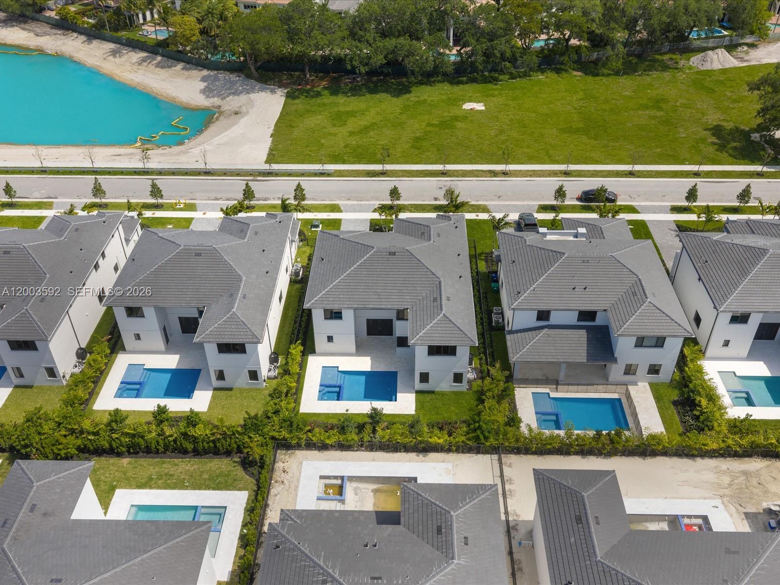 PRESIDENTIAL - Residential Lease