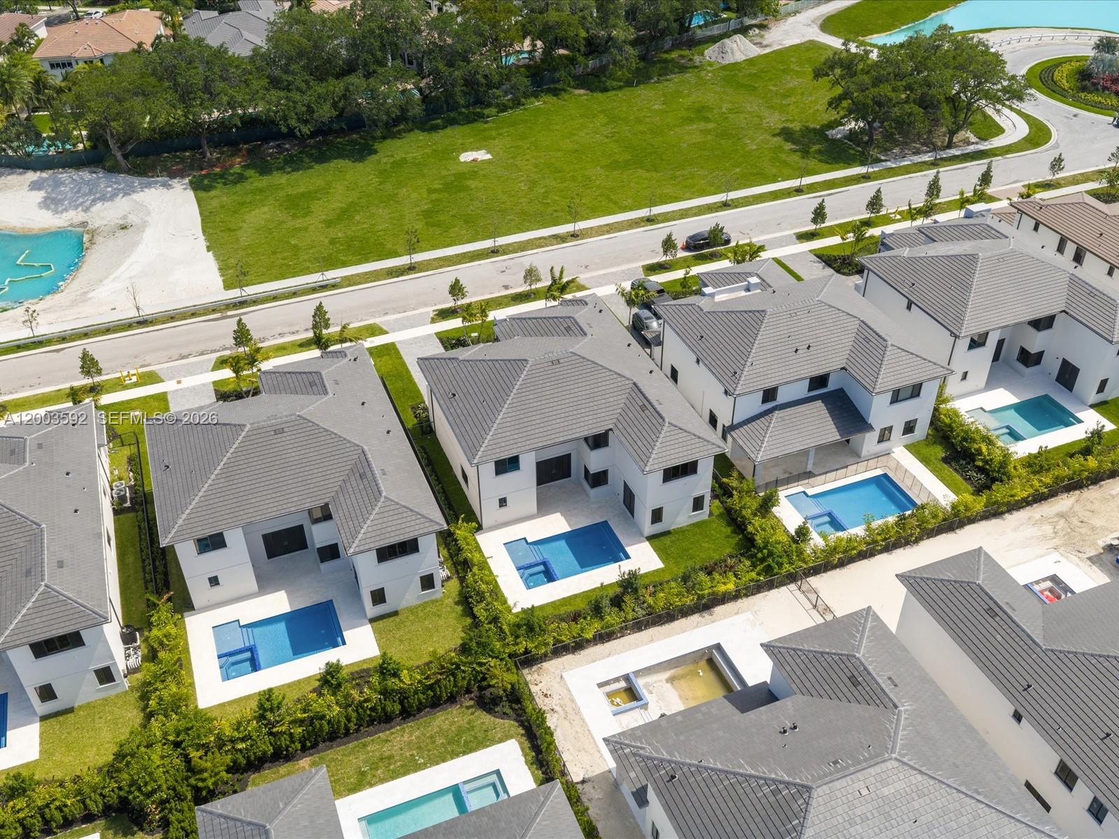 PRESIDENTIAL - Residential Lease