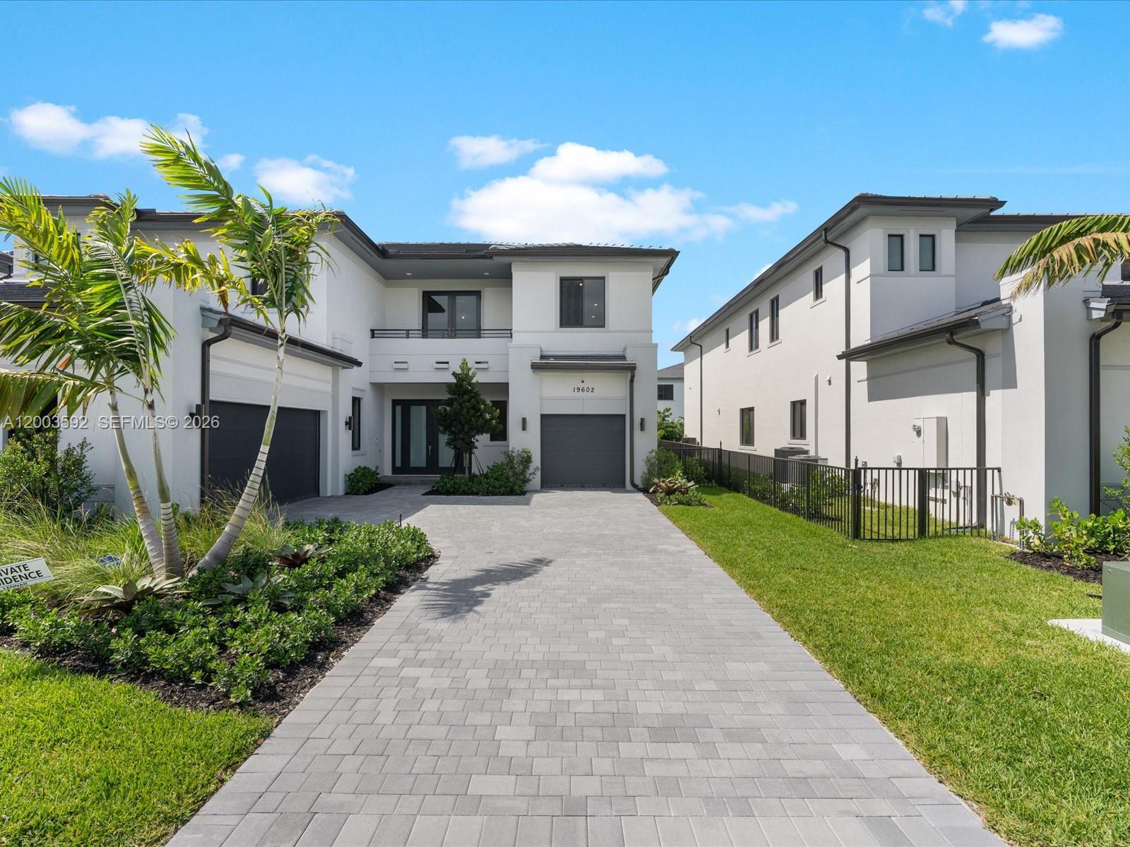 PRESIDENTIAL - Residential Lease