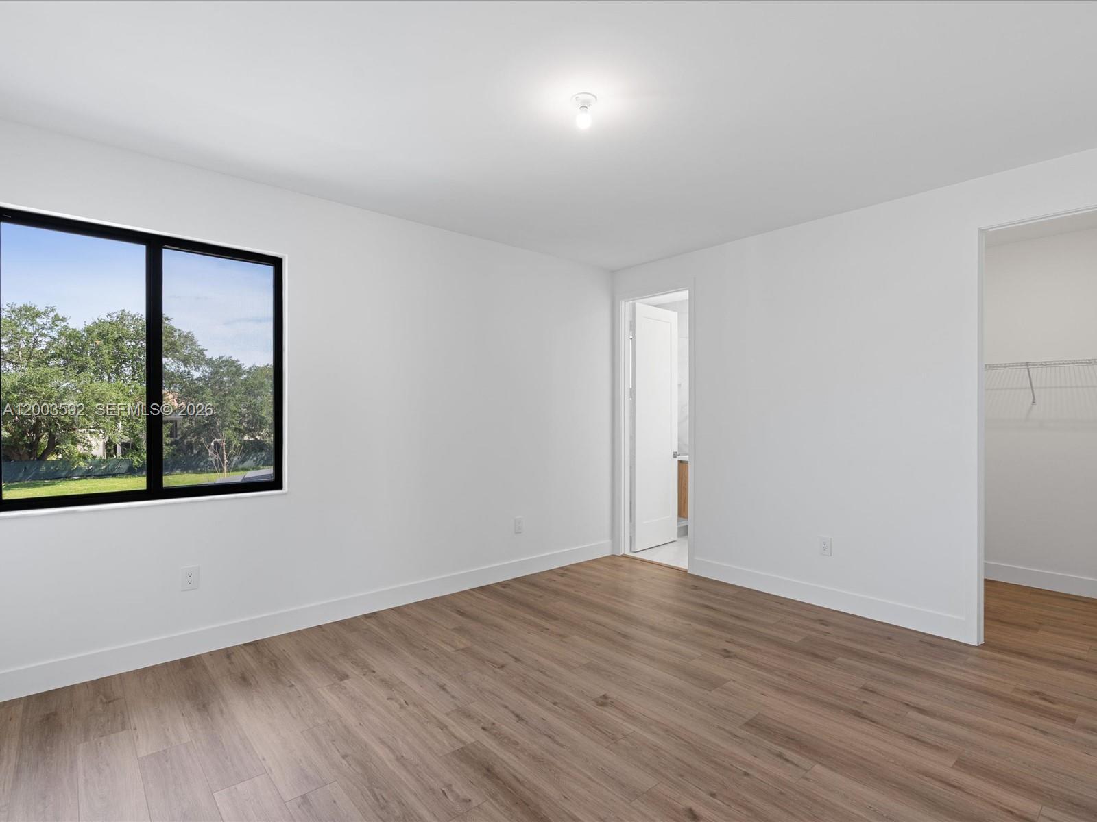 PRESIDENTIAL - Residential Lease