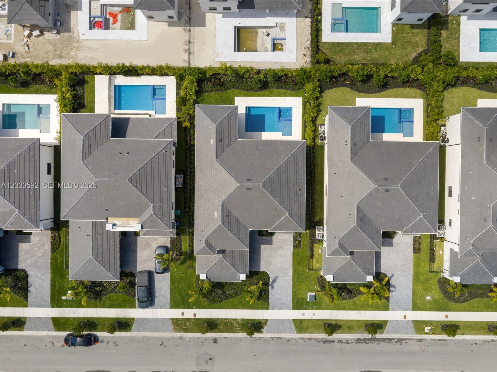 PRESIDENTIAL - Residential Lease