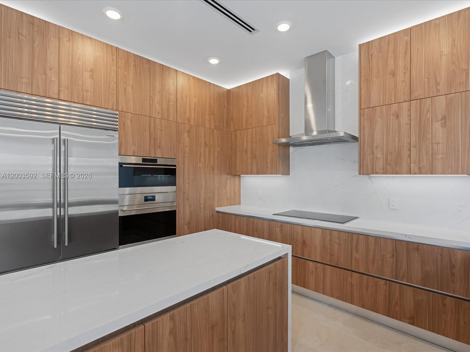 PRESIDENTIAL - Residential Lease