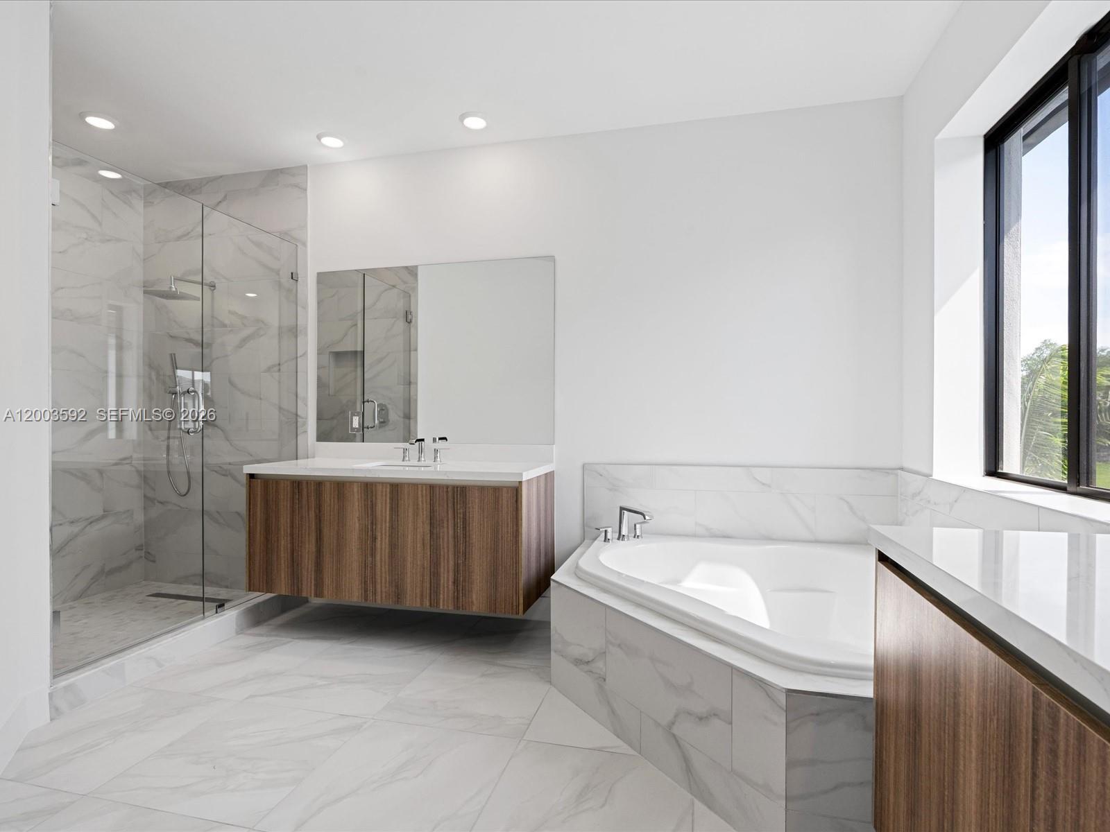 PRESIDENTIAL - Residential Lease