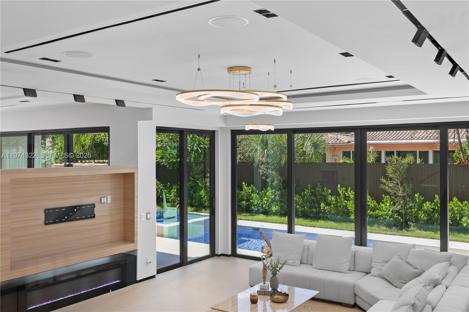 SILVER SHORES-SUB TRACT - Residential