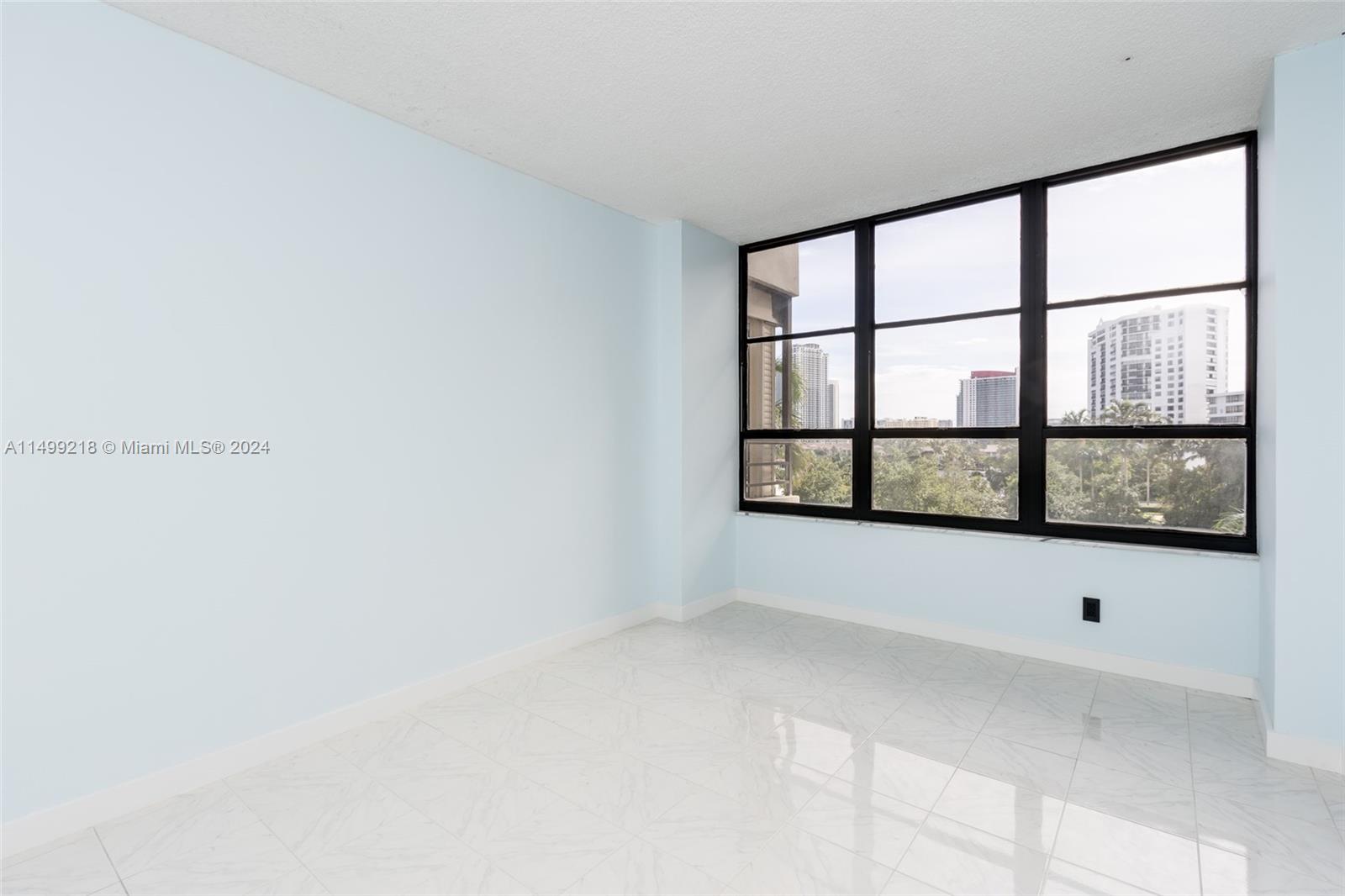 OLYMPUS CONDO - Residential
