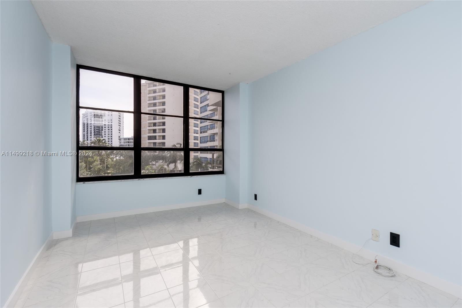OLYMPUS CONDO - Residential