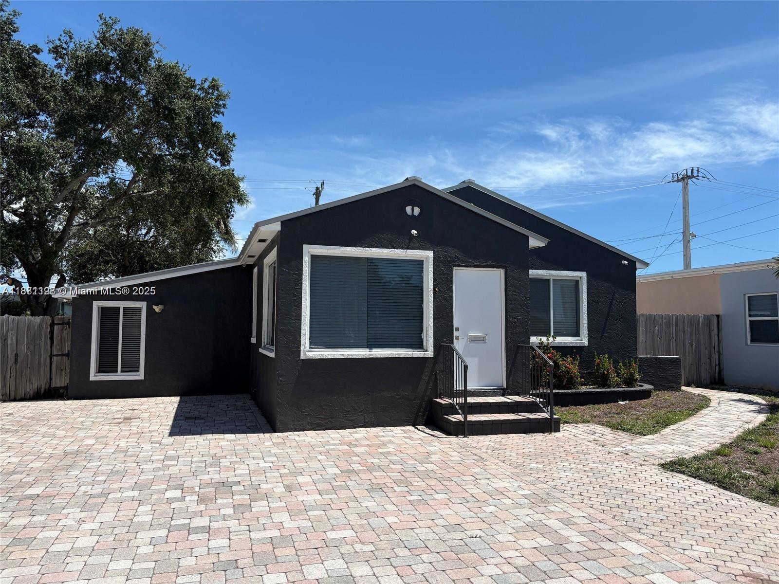 Large house with a lot of parking in great location. 4 Bedrooms 1 Bathroom. Repainted throughout.