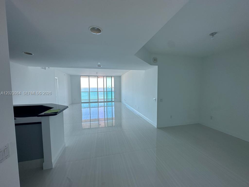 MARINA GRANDE RIVIERA BEA - Residential Lease