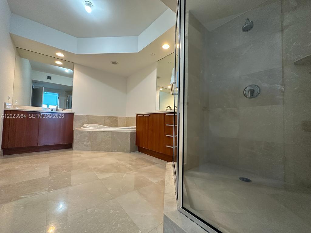 MARINA GRANDE RIVIERA BEA - Residential Lease