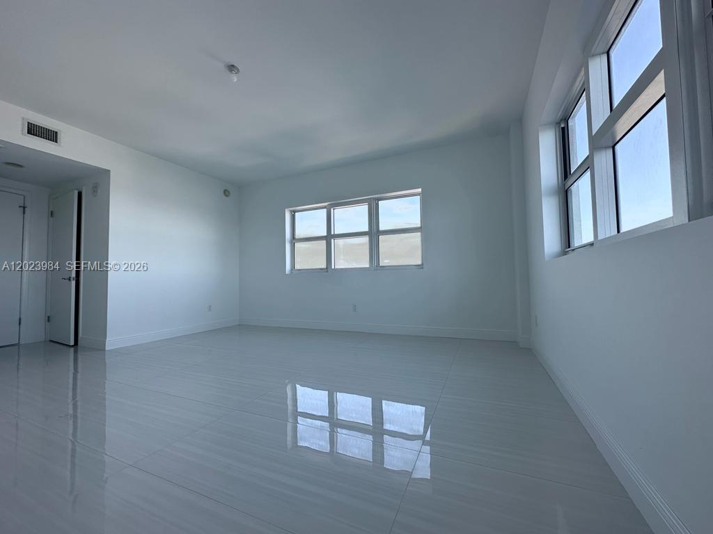 MARINA GRANDE RIVIERA BEA - Residential Lease