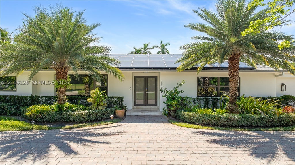 Photo of 11700 NW 4th St, Plantation, FL 33325 (MLS # A12108126)