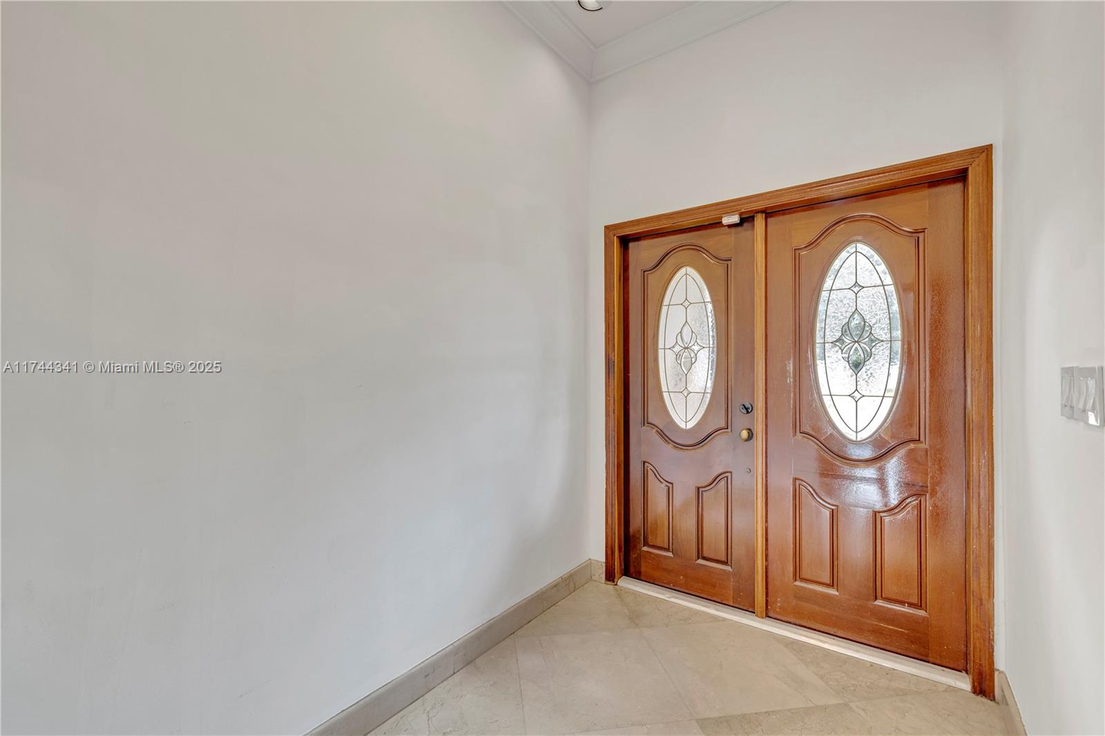 BISCAYNE POINT - Residential