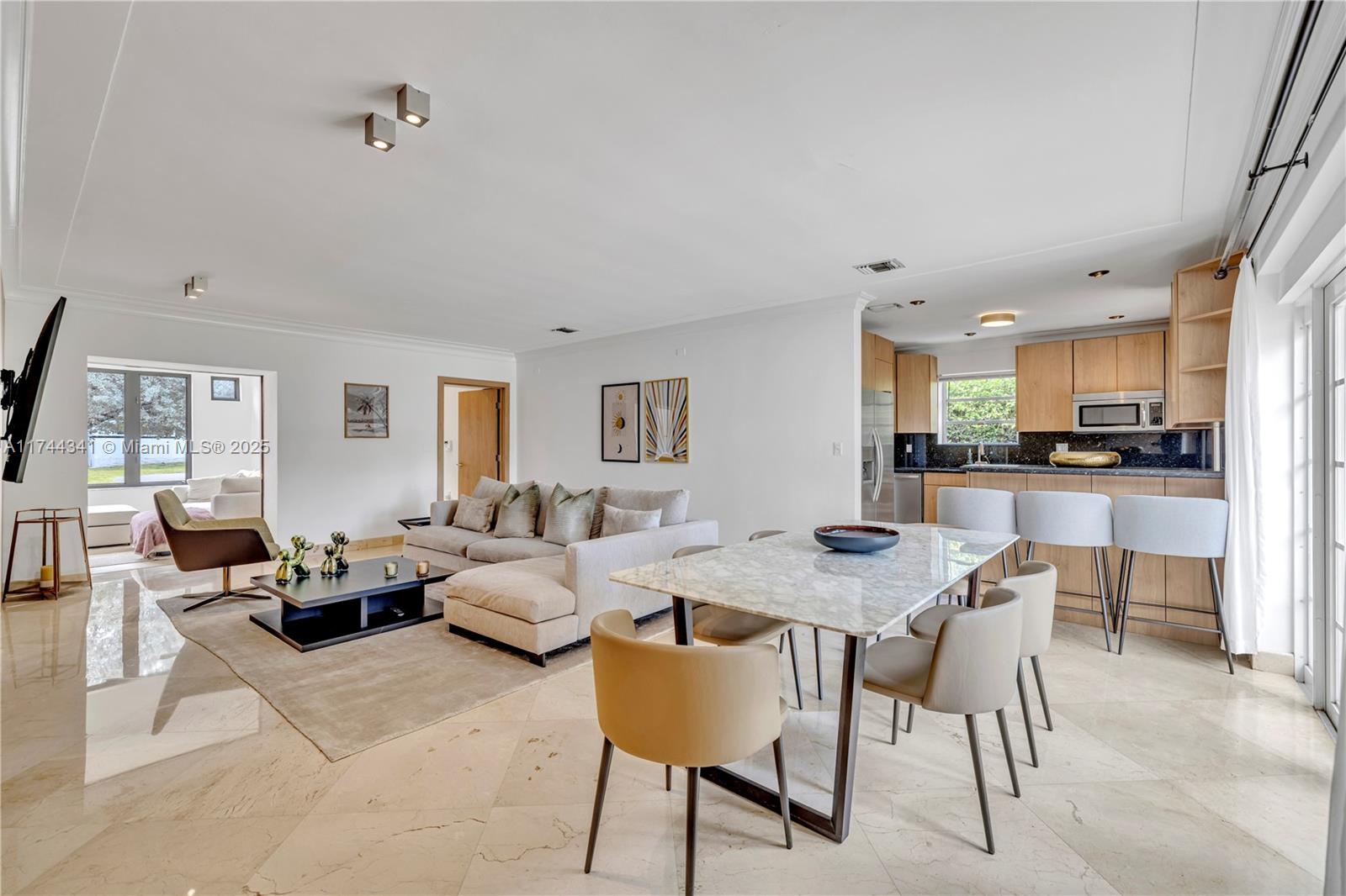 BISCAYNE POINT - Residential