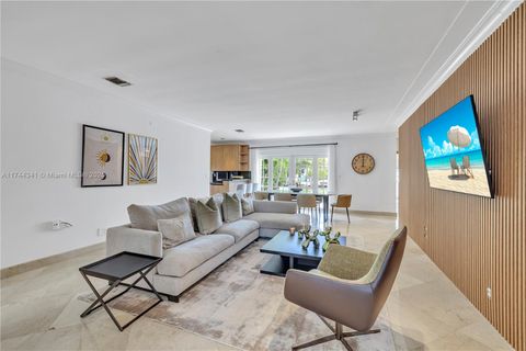 1815 Daytonia Rd Miami Beach FL 33141
