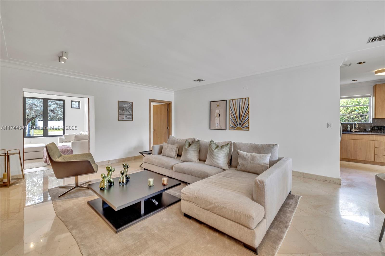BISCAYNE POINT - Residential