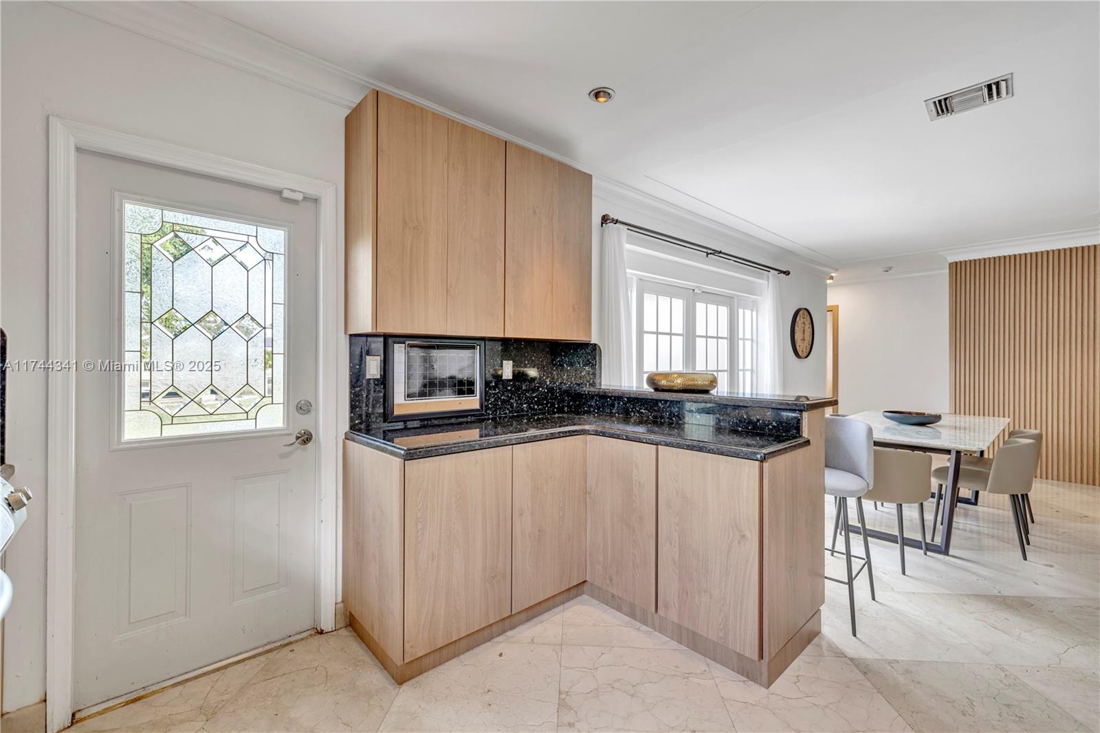 BISCAYNE POINT - Residential