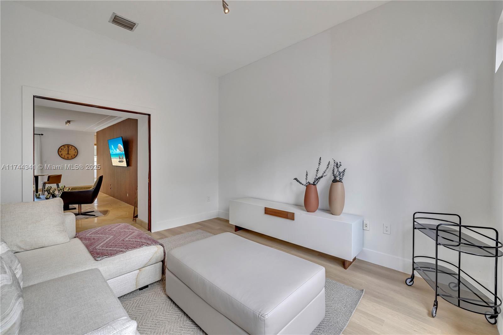 BISCAYNE POINT - Residential