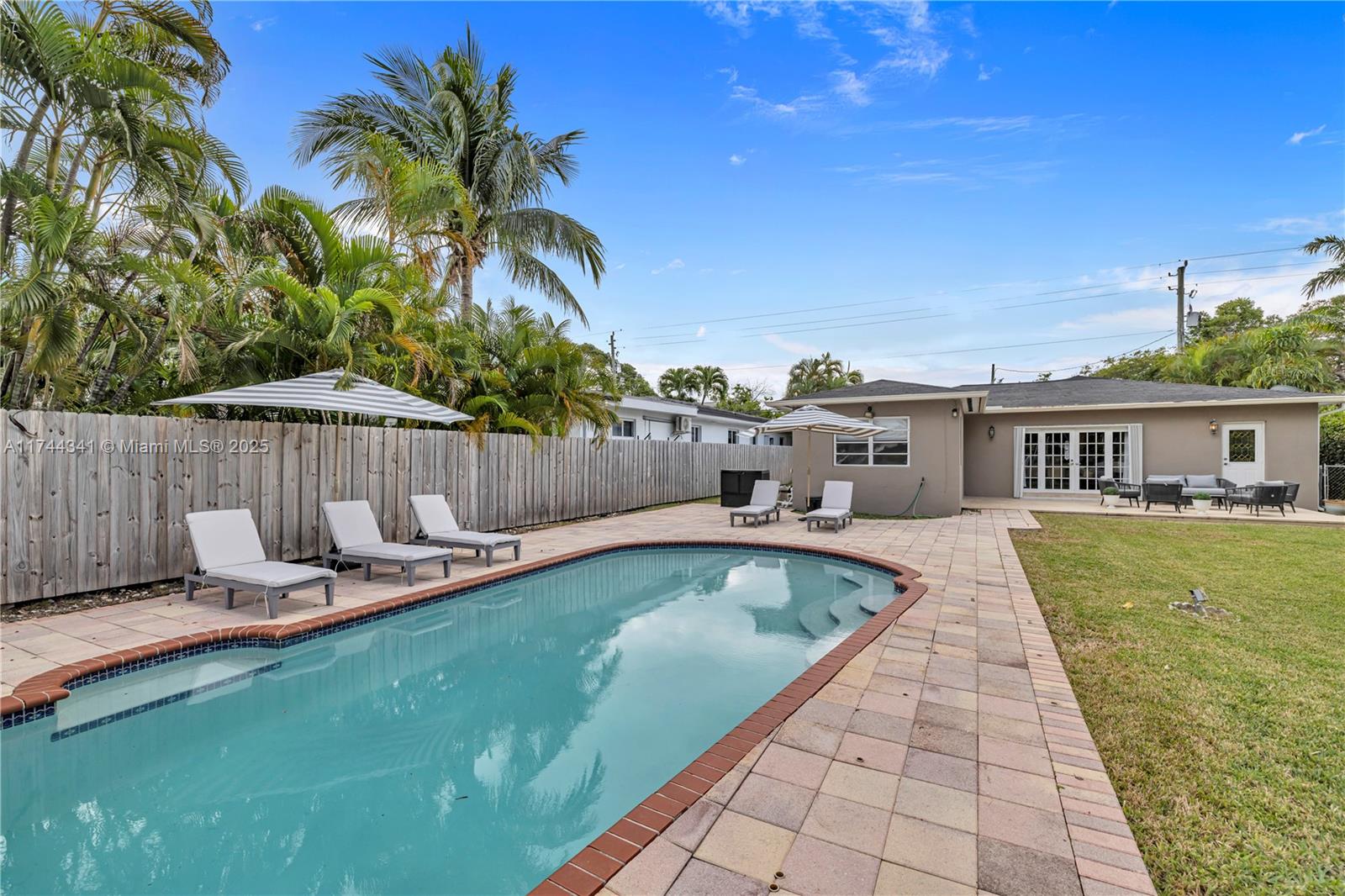 BISCAYNE POINT - Residential