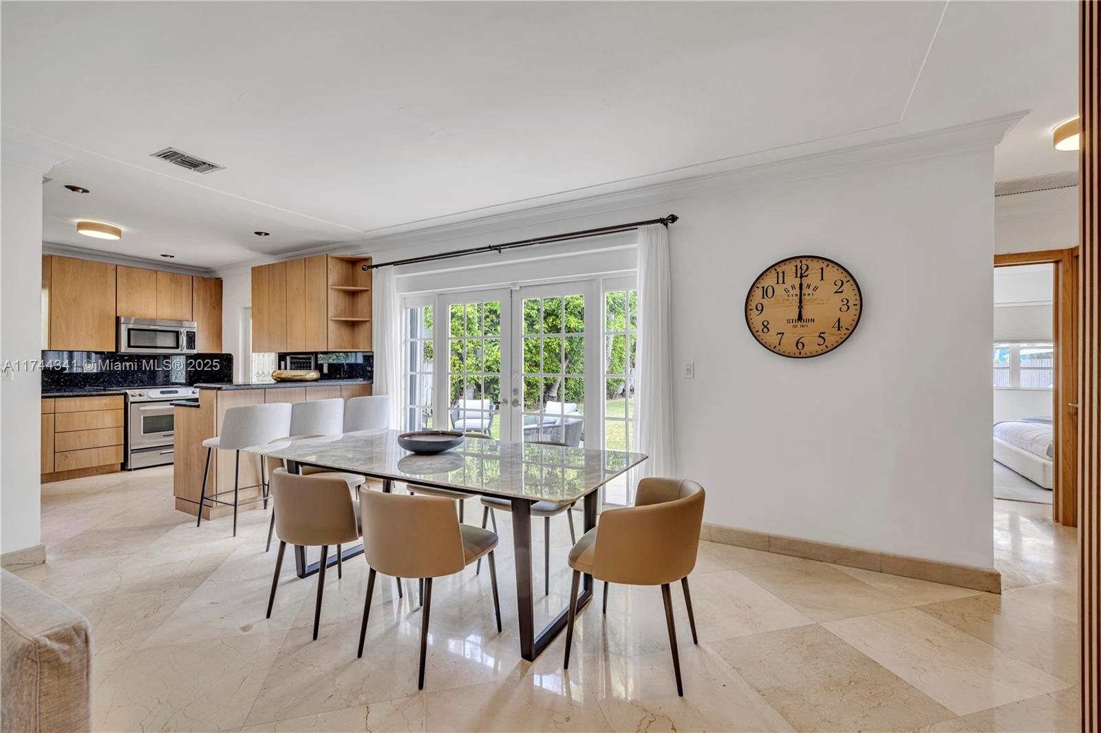 BISCAYNE POINT - Residential