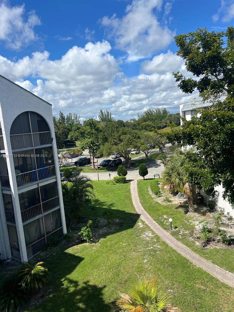 GARDEN LAKES OF INVERRARY - Residential Lease