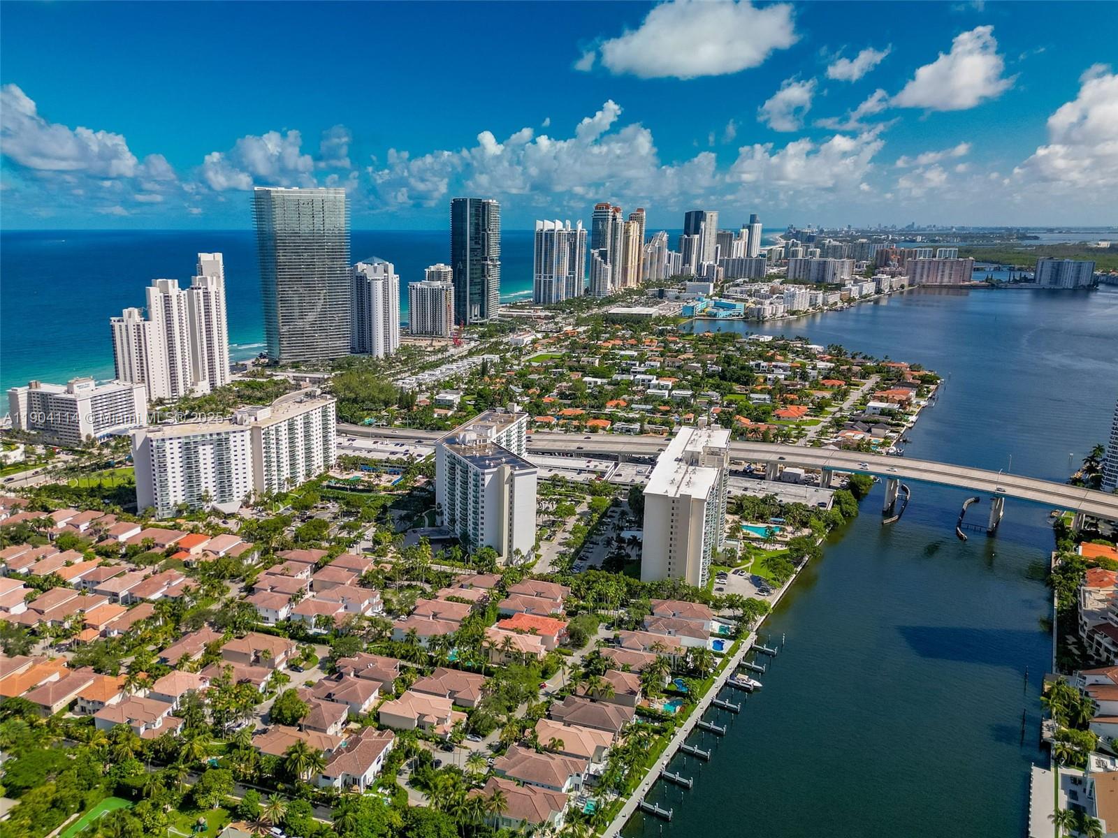 OCEANVIEW BUILDING A COND - Residential