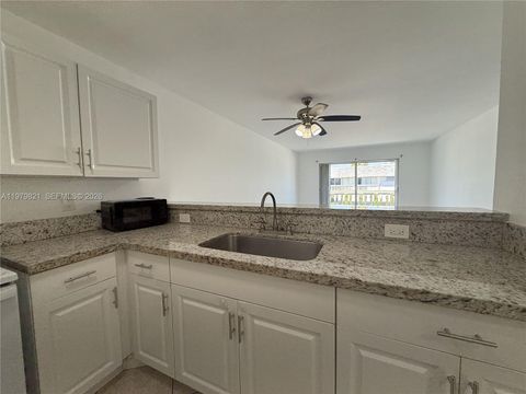 15201 NE 6th Ave C311 Miami FL 33162