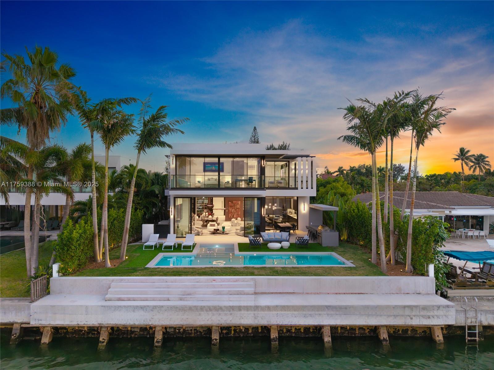 315 N Shore Dr, Miami Beach, Miami-Dade County, Florida - 5 Bedrooms  
6.5 Bathrooms - 